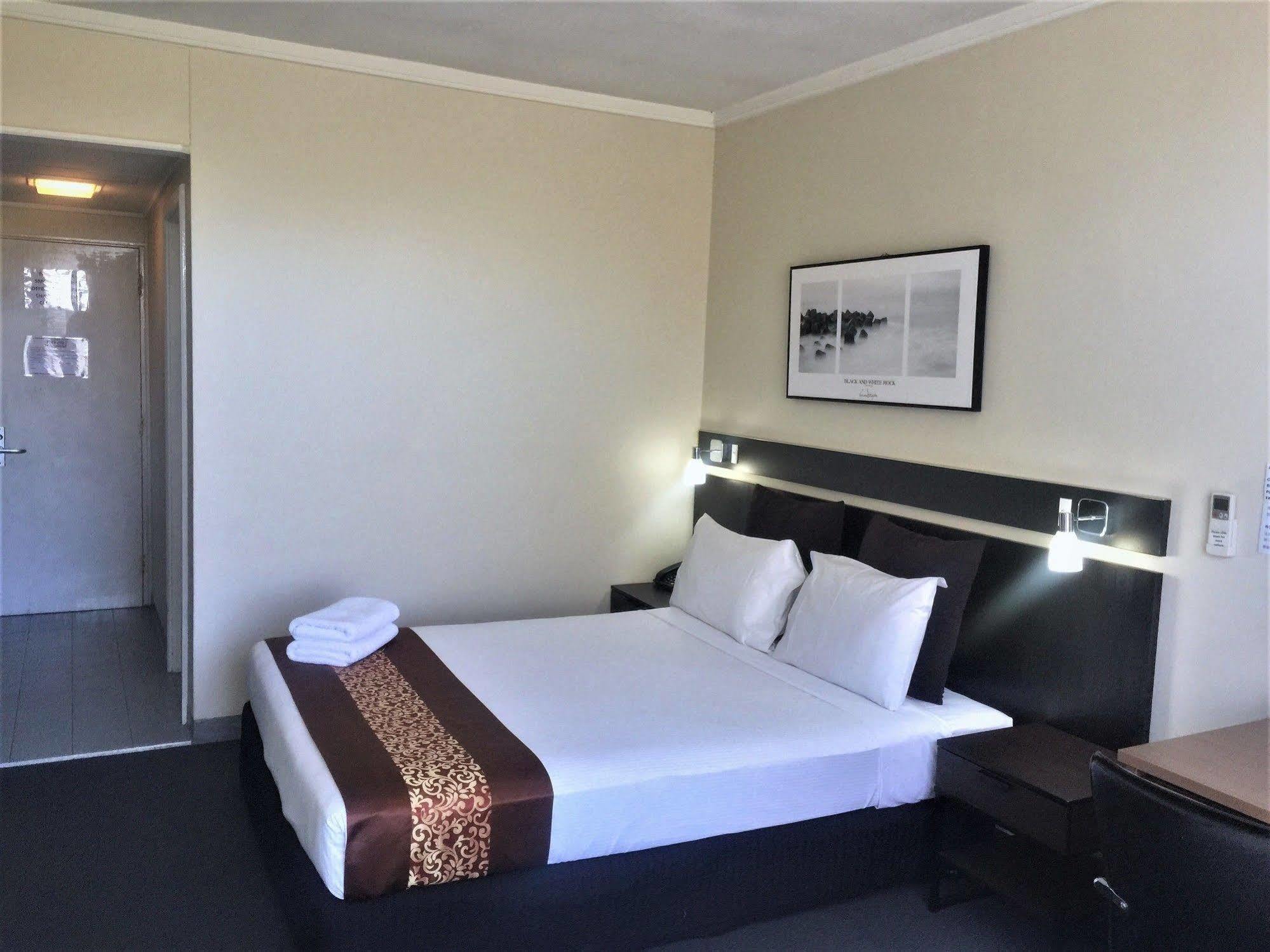The Select Inn Ryde West Ryde Екстер'єр фото