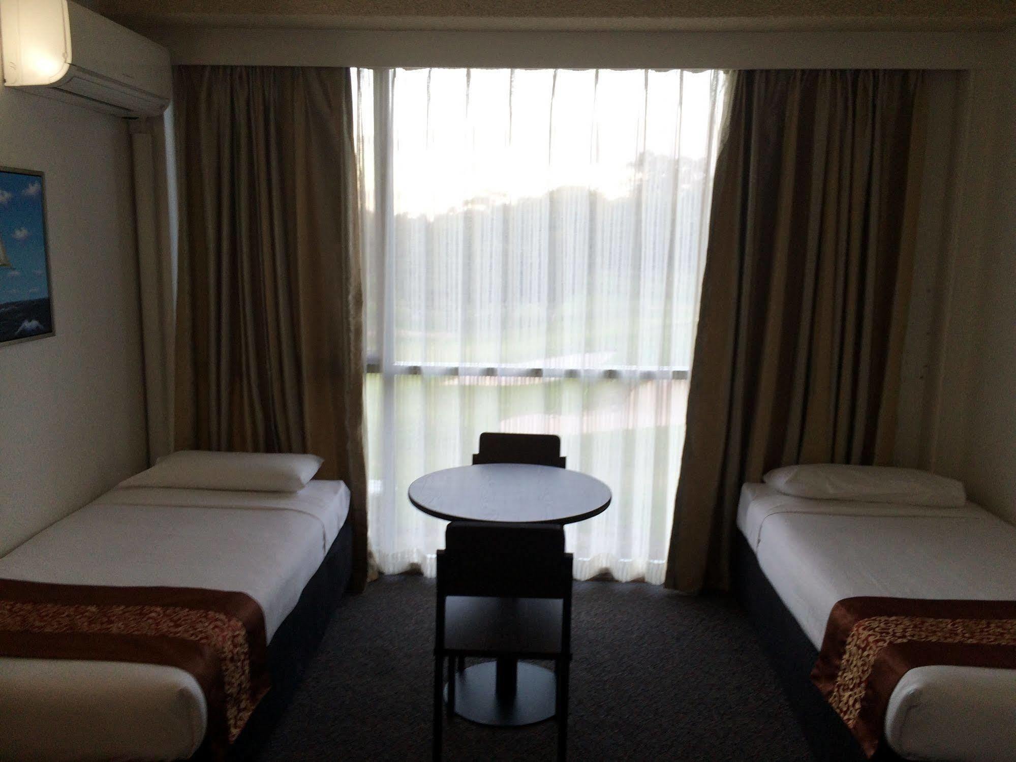 The Select Inn Ryde West Ryde Екстер'єр фото