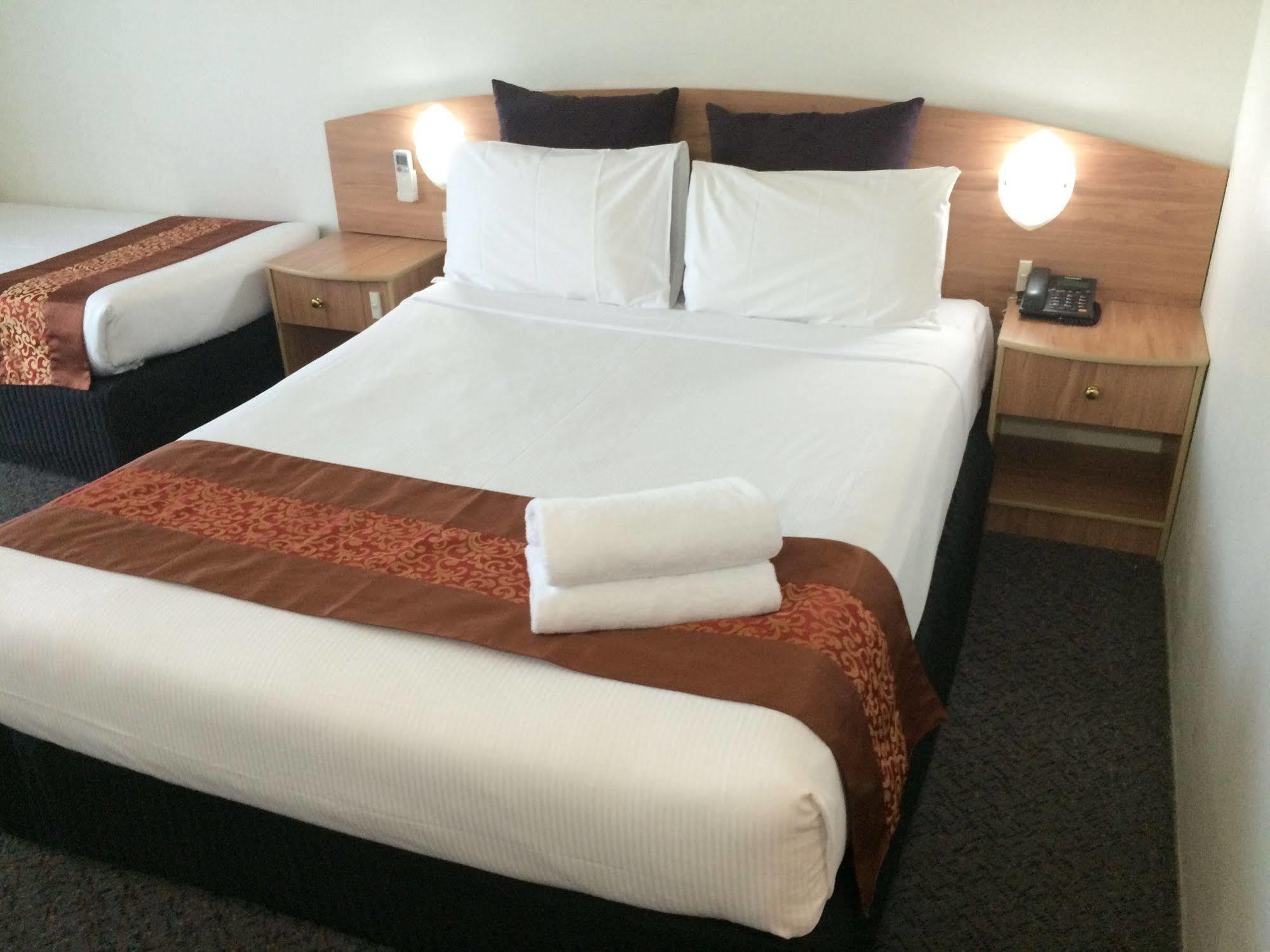 The Select Inn Ryde West Ryde Екстер'єр фото