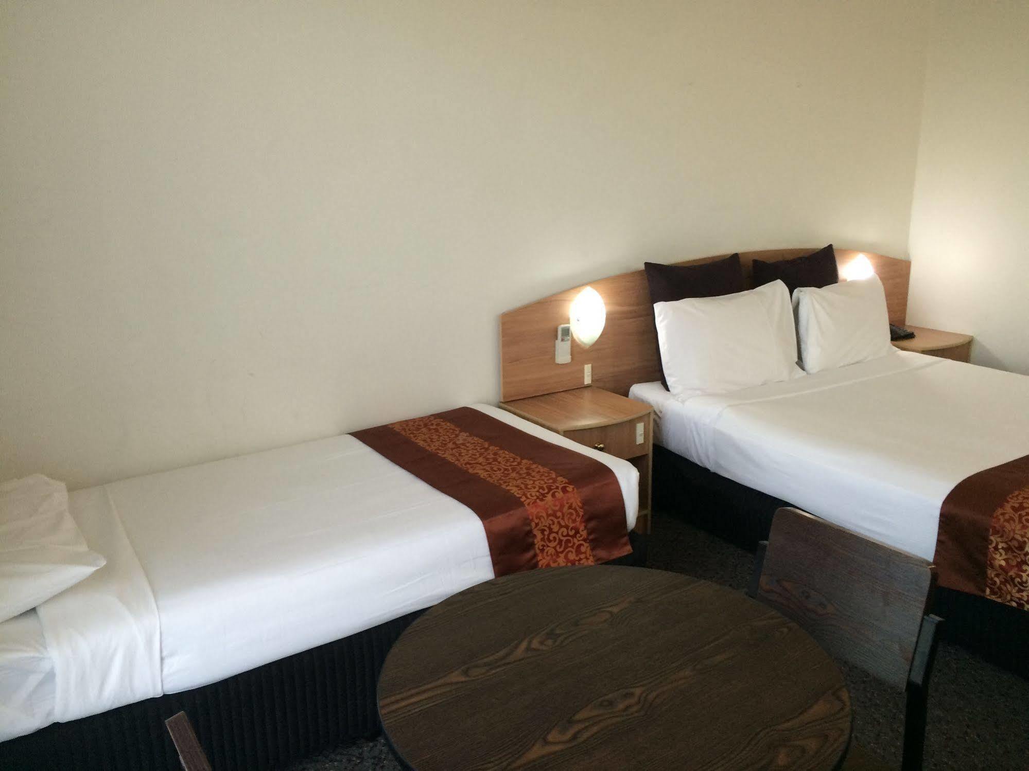 The Select Inn Ryde West Ryde Екстер'єр фото