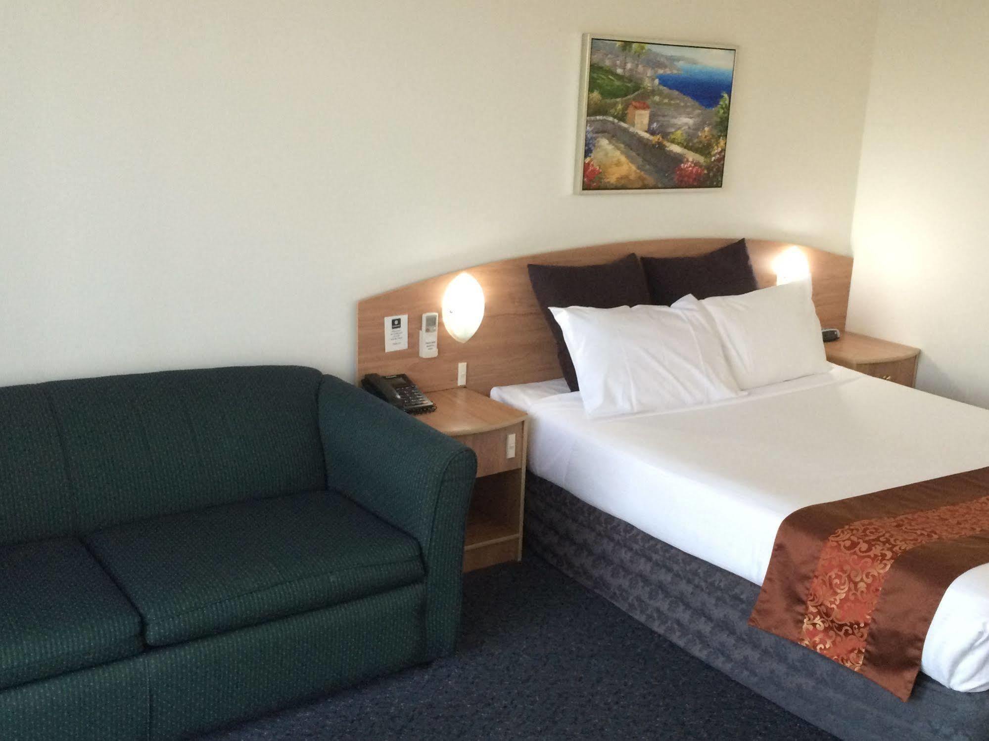The Select Inn Ryde West Ryde Екстер'єр фото